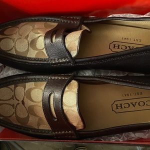 Men’s 10.5 Coach Loafers